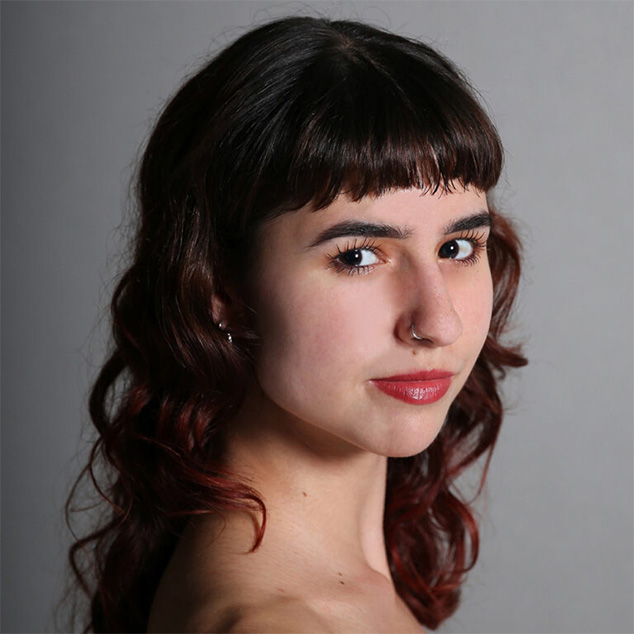 Alessandra Carter Headshot 2025